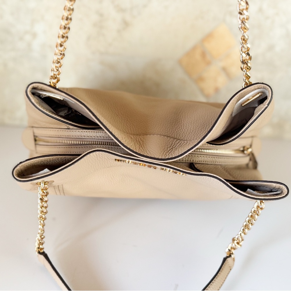 Michael Kors Jet Set Item LG Chain Tote Bag Bisque - Picture 8 of 15
